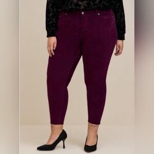 Torrid Bombshell Skinny Purple Corduroy Pants Size 22R